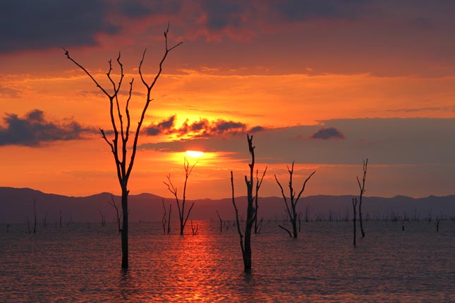 Stunning Lake Kariba sunset